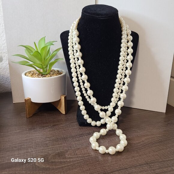 Unbranded 3-Strand White Beaded - Picture 5 of 5